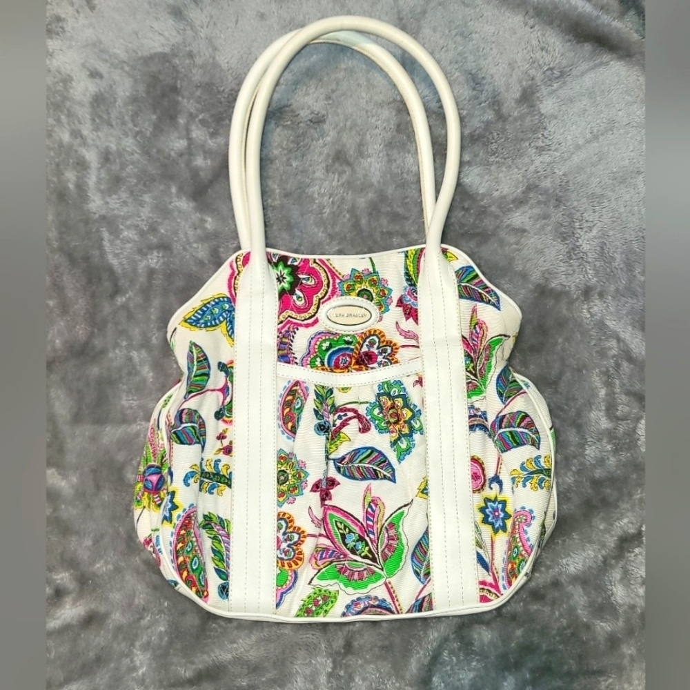 Vera Bradley Shoulder Bag in Palm Beach Gardens